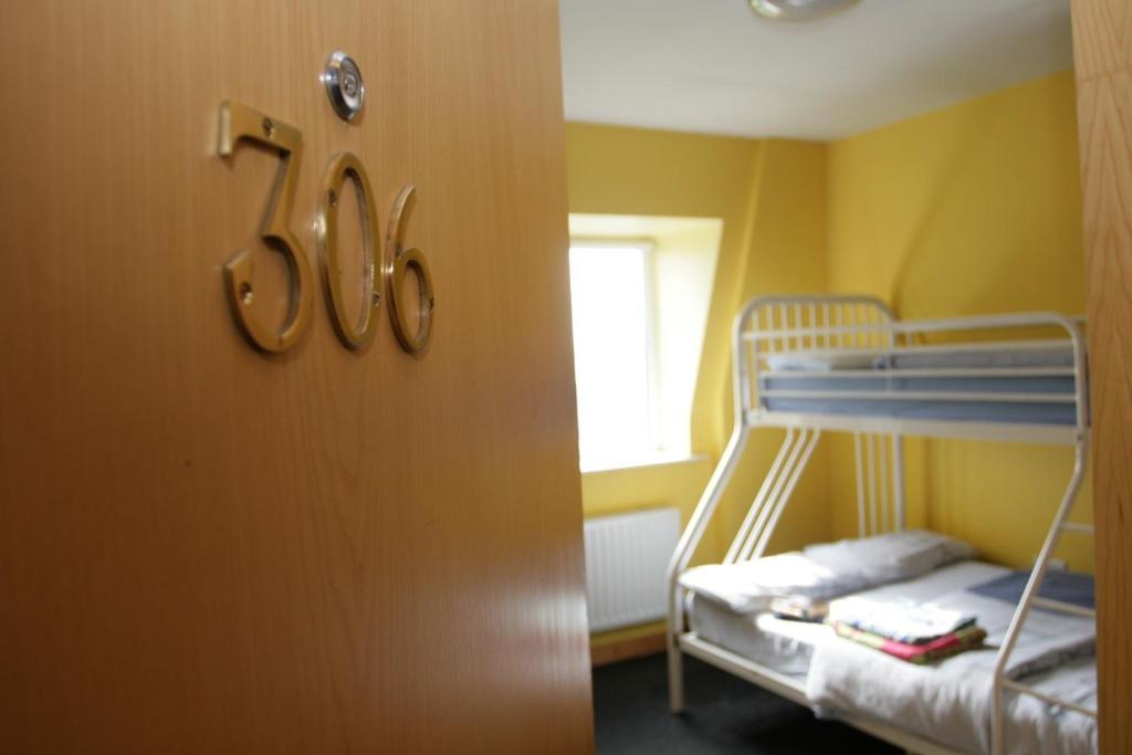 Kinlay House Hostel Cork Room photo
