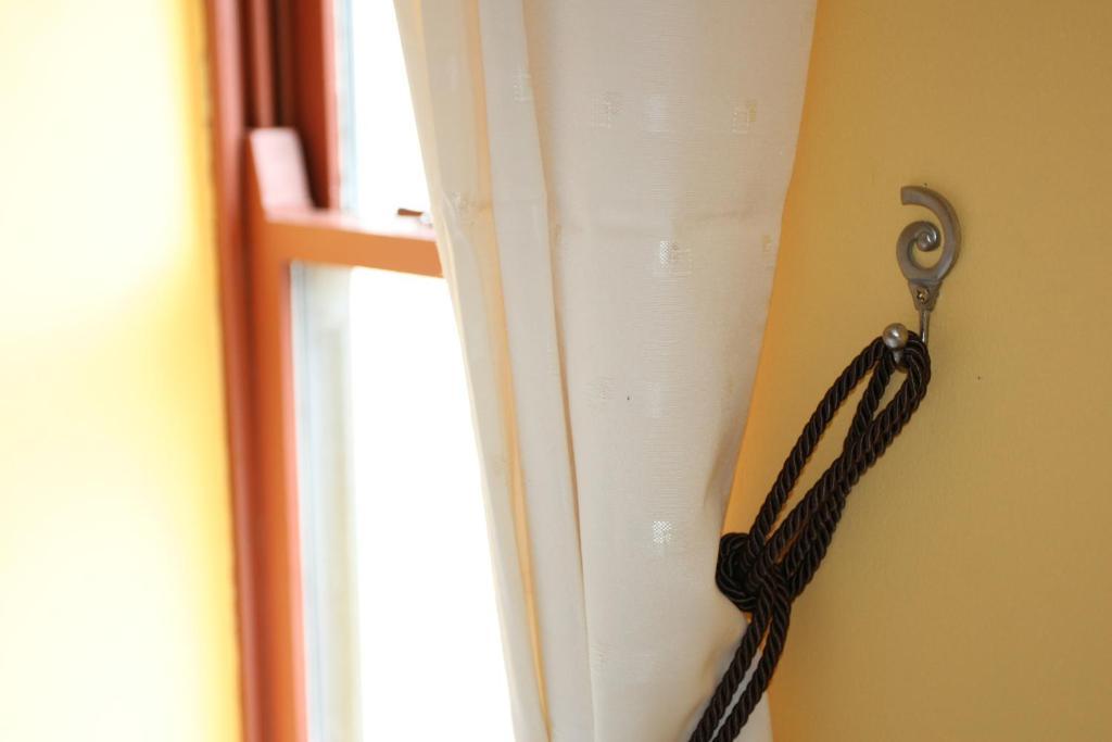 Kinlay House Hostel Cork Room photo